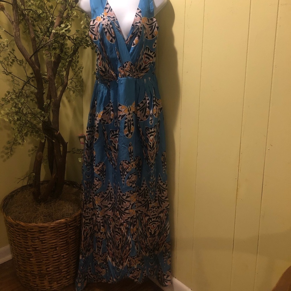 Gorgeous summer silk dress, new , paid$  285